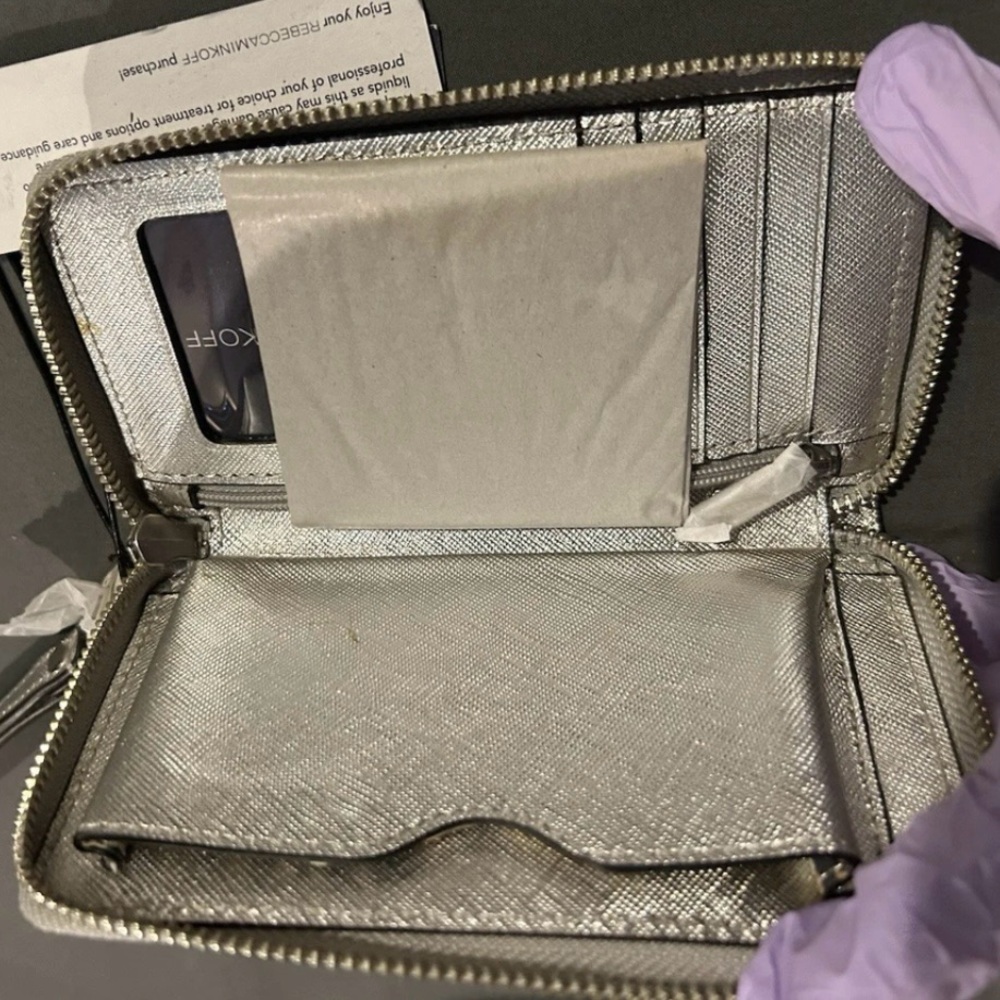 Rebecca Minkoff Metallic Silver Wristlet Olivia Tech NWT Style: S182E140-140 - Picture 12 of 13